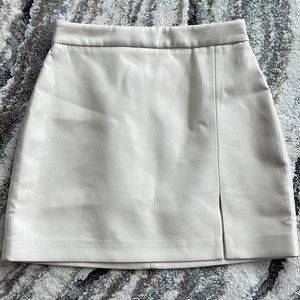 Aritzia Wilfred Leather Skirt